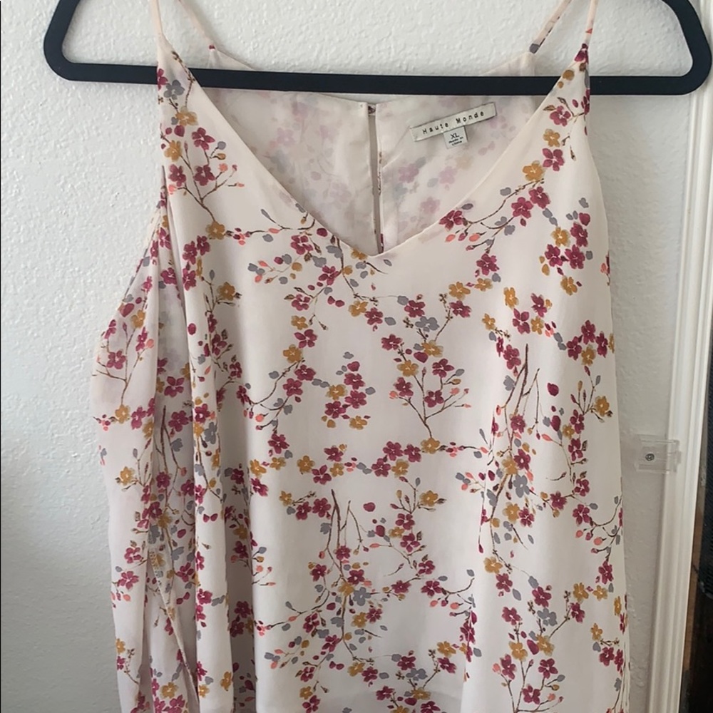 Floral cold shoulder long sleeve top